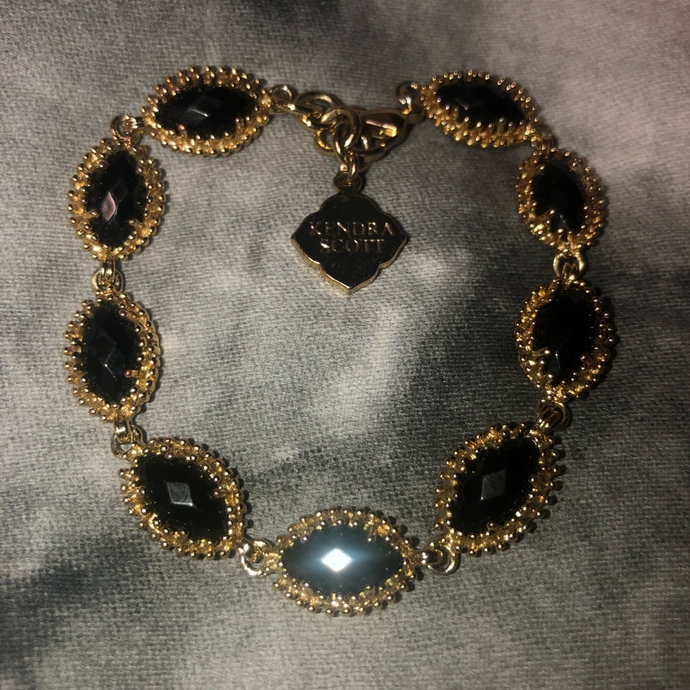 Kendra Scott bracelet